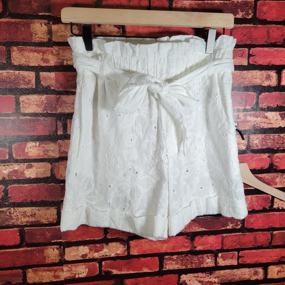 Zara White High Waist Eyelet Shorts